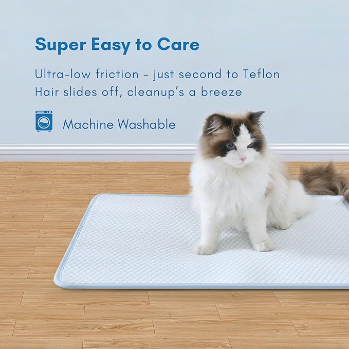 Pet Cooling Mat, Chew & Scratch Resistant  for Mini Dogs & Cats Up to 10 lbs, S 18''*14'' Machine Washable Non-Skid Portable Easy to Fold Crate Pad